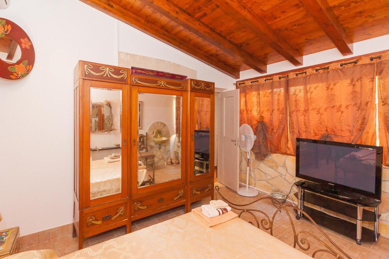 B&B L'Infiorescenza New Syracuse Buitenkant foto